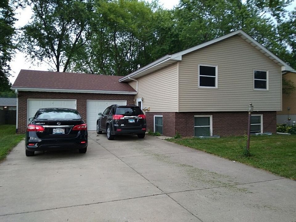1st image of 2411 W Pintura Ct #B