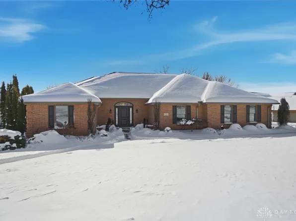 3 Amanda Ct, Hamilton, OH 45013