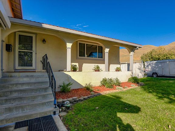 4th image of 2271 Mesa Verde Dr