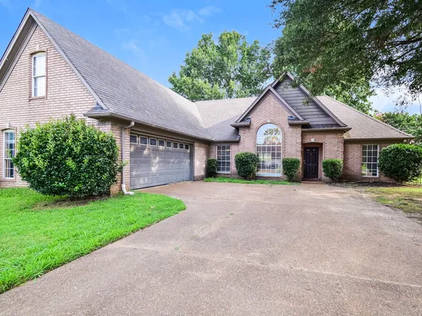 2086 Heather Rdg, Southaven, MS 38672