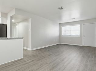 105 E Allen St APT 203, Mechanicsburg, PA 17055