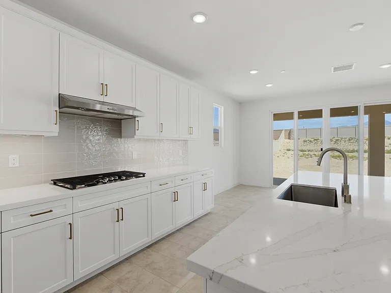 11647 Saddleback Dr — Photo 13
