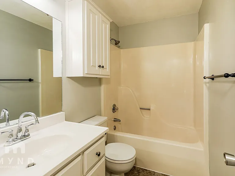6717 San Moore Dr — Photo 17