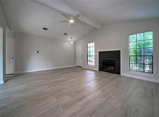 916 Bodgers Dr, Austin, TX 78753