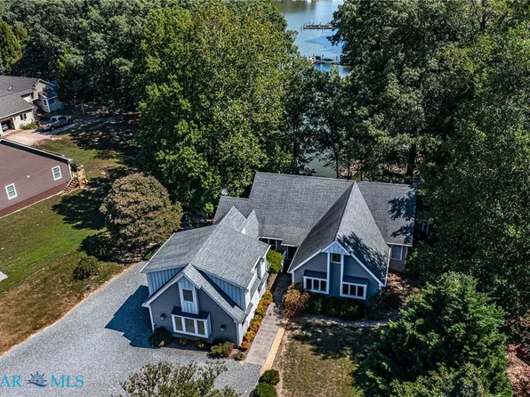1192 Coan Harbour Dr, Lottsburg, VA 22511