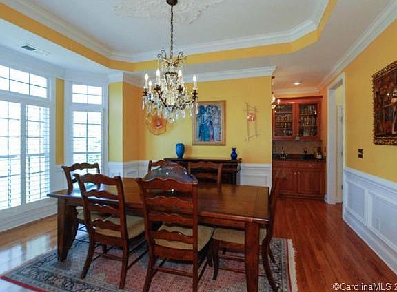 4th image of 7710 Springs Village Ln