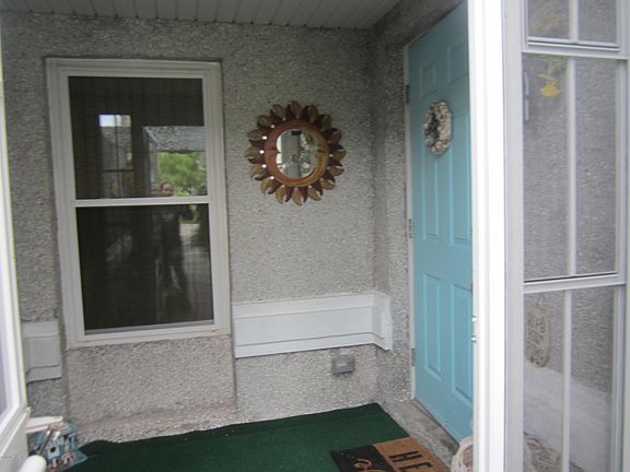 4th image of 4401 Seagate Ln N