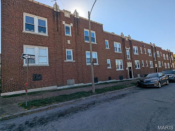 2nd image of 3900 Ray Ave