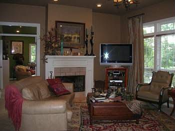 5th image of 6920 N Lakewood Dr