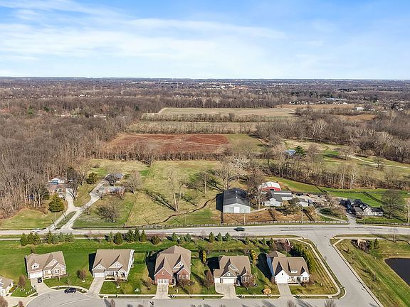5th image of 18028 Rolling Rock Dr