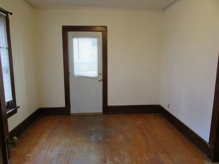 108 N Breese Ter — Photo 6