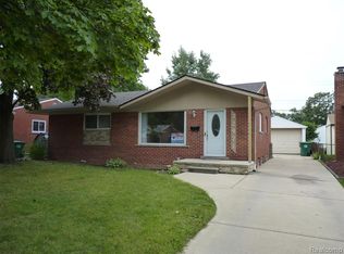 32471 Alvin St, Garden City, MI 48135