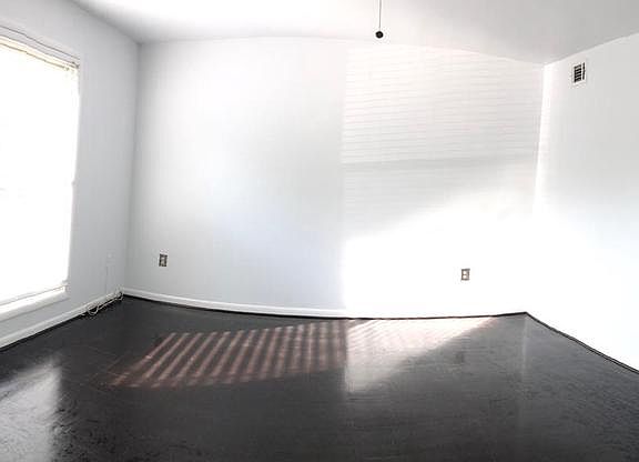 4th image of 2139 Ferguson Pl