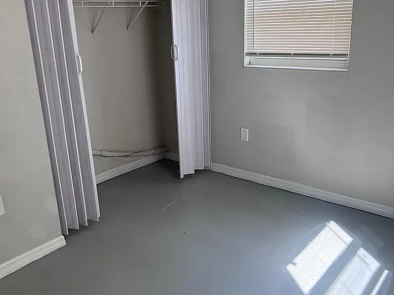 5124 E Seneca Ave #B — Photo 8