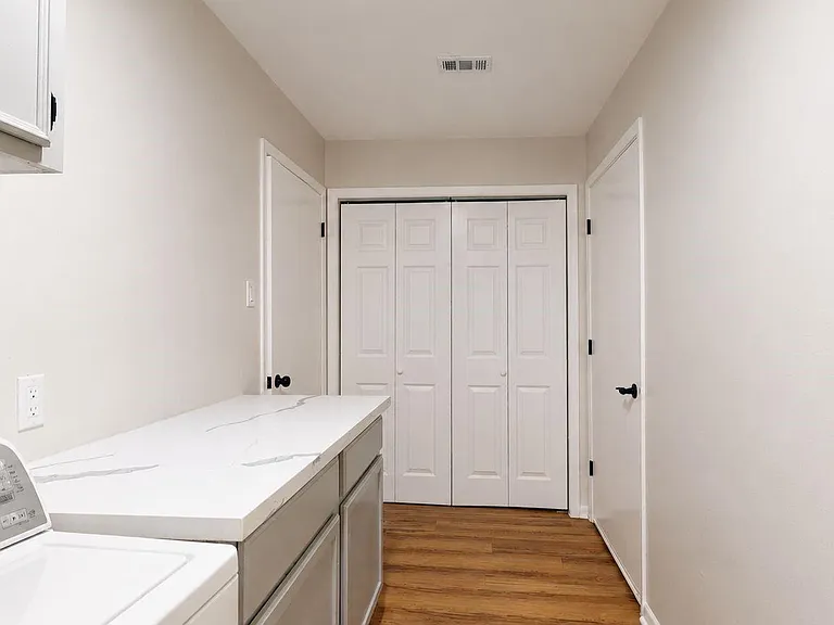 13638 Greenridge Dr — Photo 17
