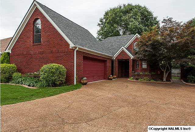 1st image of 104 Sunset Cir