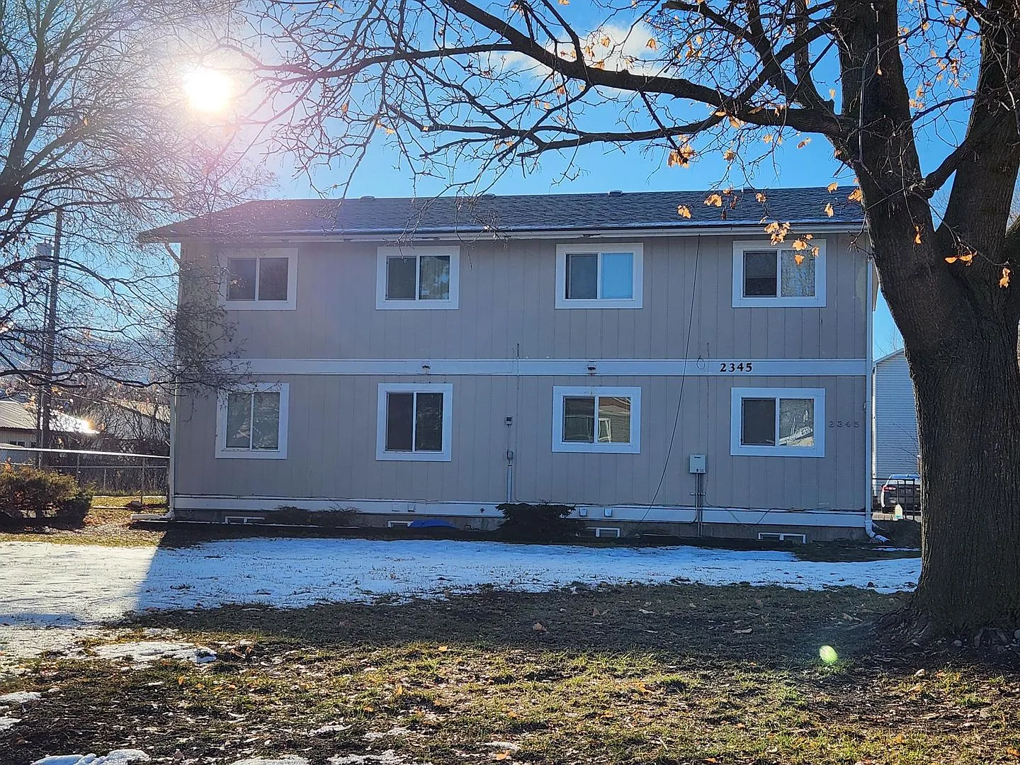 DEA2345 — Photo 2