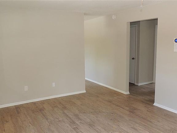 5th image of 1614 W 16th St