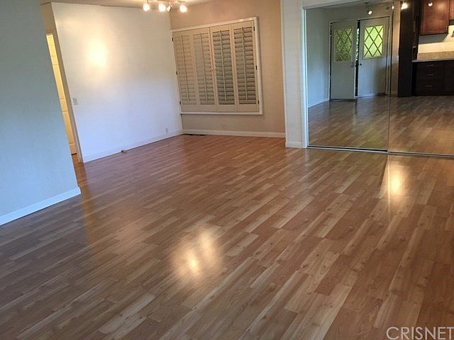 1st image of 65 Friars Ln