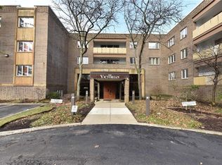 3701 Mayfield Rd APT 112, Cleveland Heights, OH 44121
