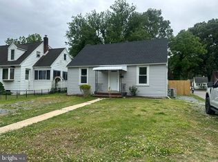 29 5th Ave SW, Glen Burnie, MD 21061