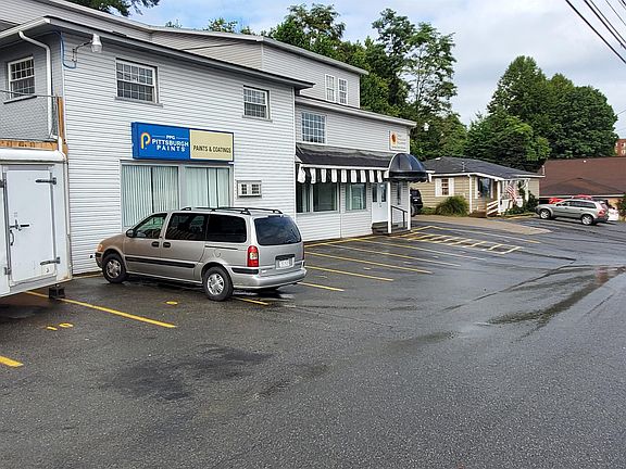 2nd image of 3679 Robert C Byrd Drivestreet Level Retail Unit 0
