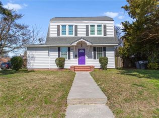 301 Old Point Ave, Hampton, VA 23669