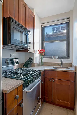 Sold by Kleier Residential | media 3