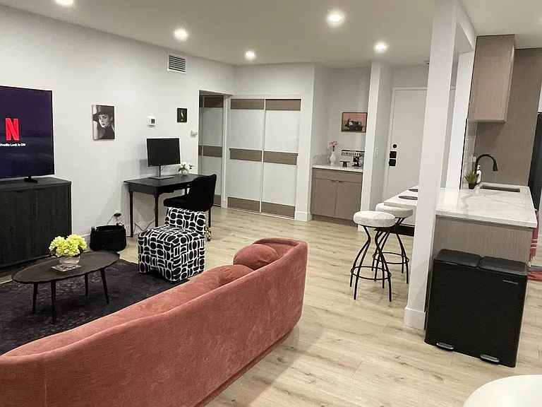 1730 Camino Palmero St #316 — Photo 27