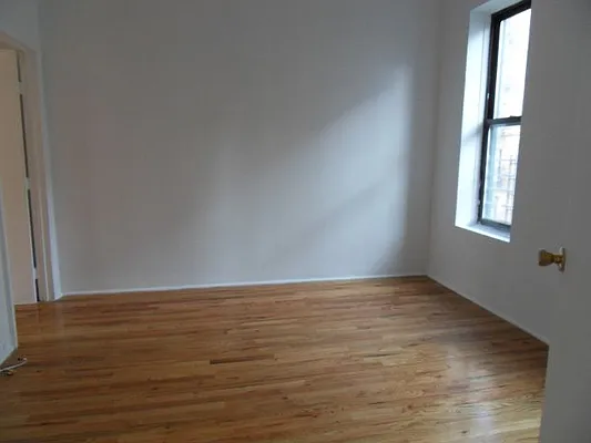 Rented by Skygroup Realty | media 29