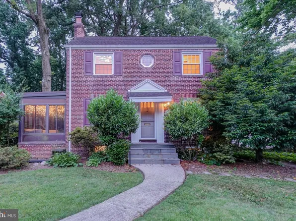 7116 Central Ave, Takoma Park, MD 20912