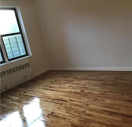 3rd image of 13520 82nd Ave APT 6D