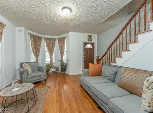 328 1/2 Cherry St, Elizabeth, NJ 07208