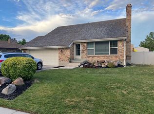 5559 S Danube Dr, Salt Lake City, UT 84129
