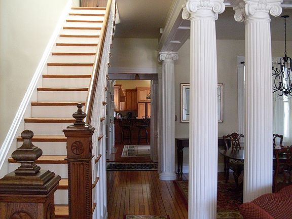 3rd image of 317 N 23rd St