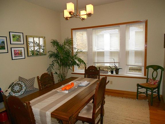 5th image of 1639 W Summerdale Ave #2