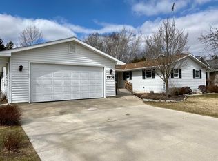 3904 Martin Ln, Two Rivers, WI 54241