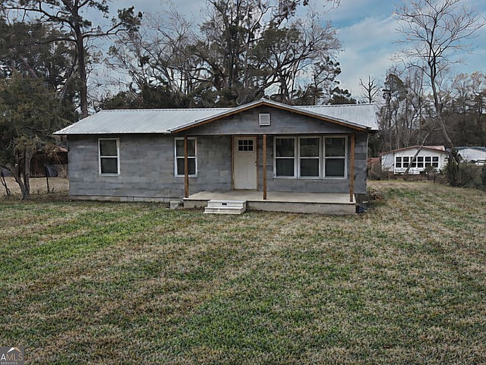 1st image of 4 Slaton St