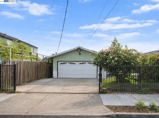 634 8th St, Richmond, CA 94801