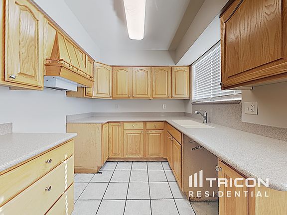 5th image of 18256 N 10th Dr