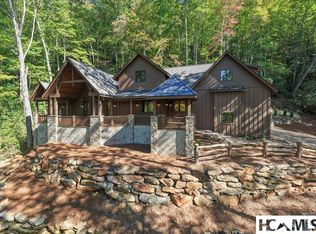 245 E. Rochester Drive, Cashiers, NC 28717