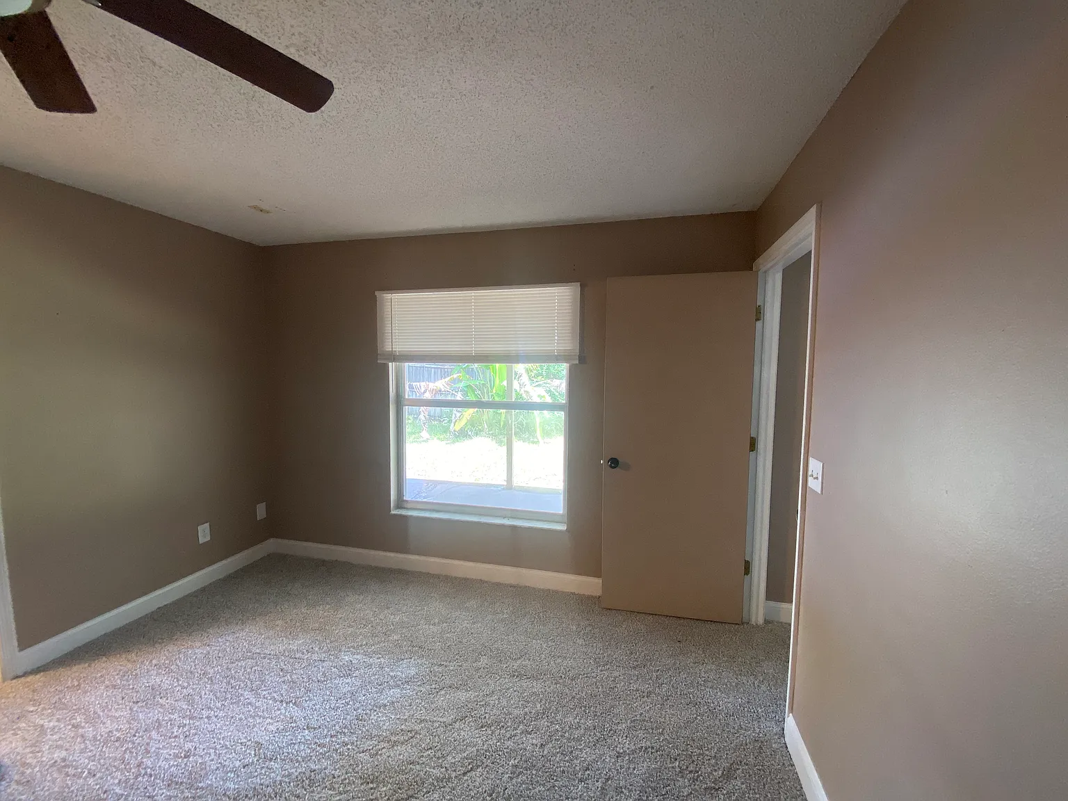 Ithaca Way 14050 — Photo 3