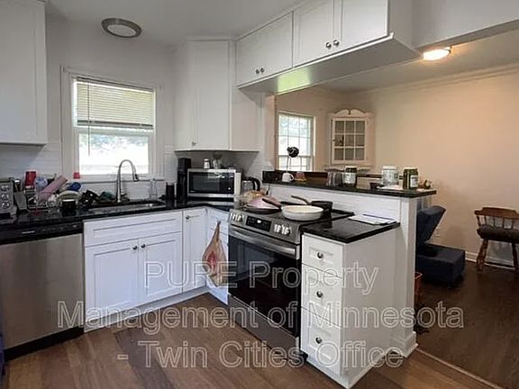 4th image of 2632 Toledo Ave S