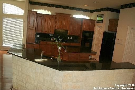 4th image of 8028 Windermere Dr