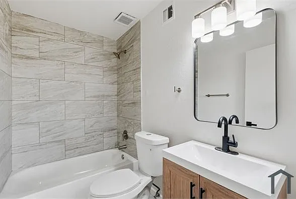 3 bed, 1402 sqft, $1,550 — Photo 4