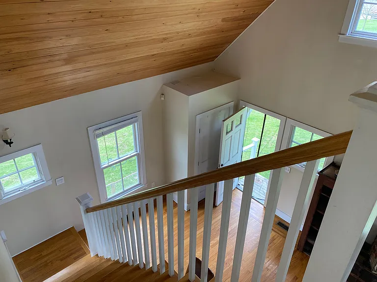 33 Copse Rd #B — Photo 6