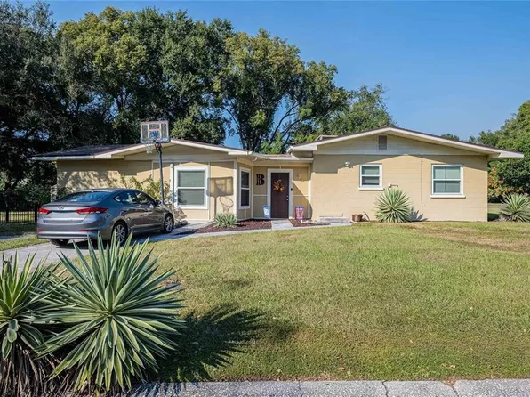 1641 Meadowbrook Ave, Lakeland, FL 33803