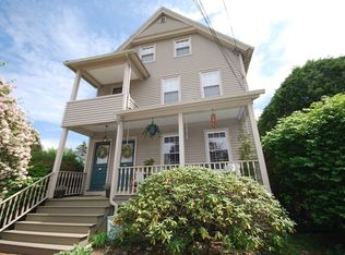 127-129 Cooley St, Agawam, MA 01001