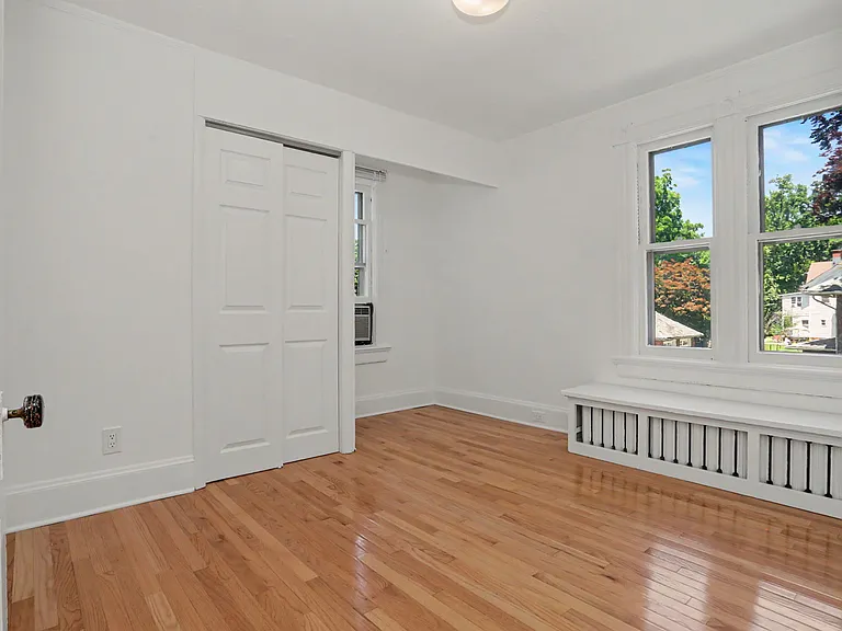 71 Grand St — Photo 20
