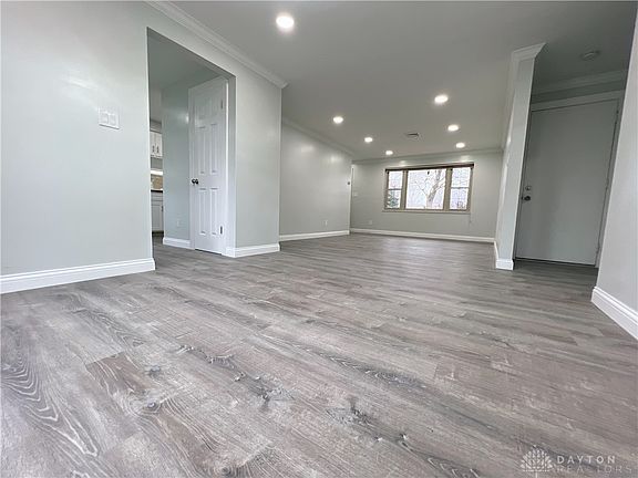 4th image of 1025 Benfield Dr